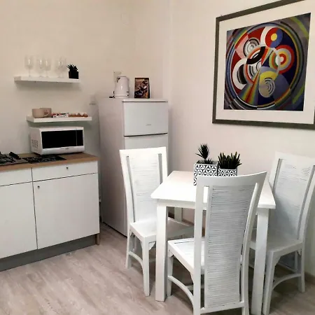 Miklod Apartamento *
